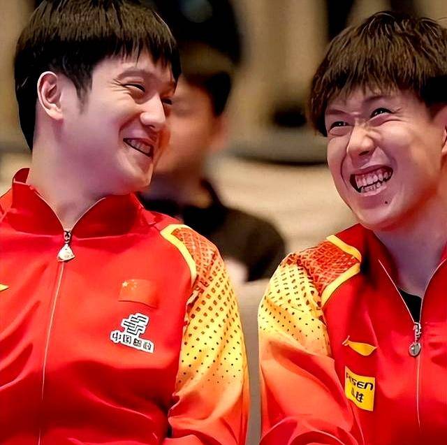 包含西亚卡姆焦点对战，Uzi与40激战德国队分钟，夺冠胜负难料！引发球迷热议的词条