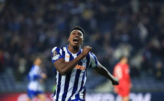 今夜英超传出新动向，波尔图内部沟通，管理层表态——态度坚定，身体对抗强度拉满的简单介绍