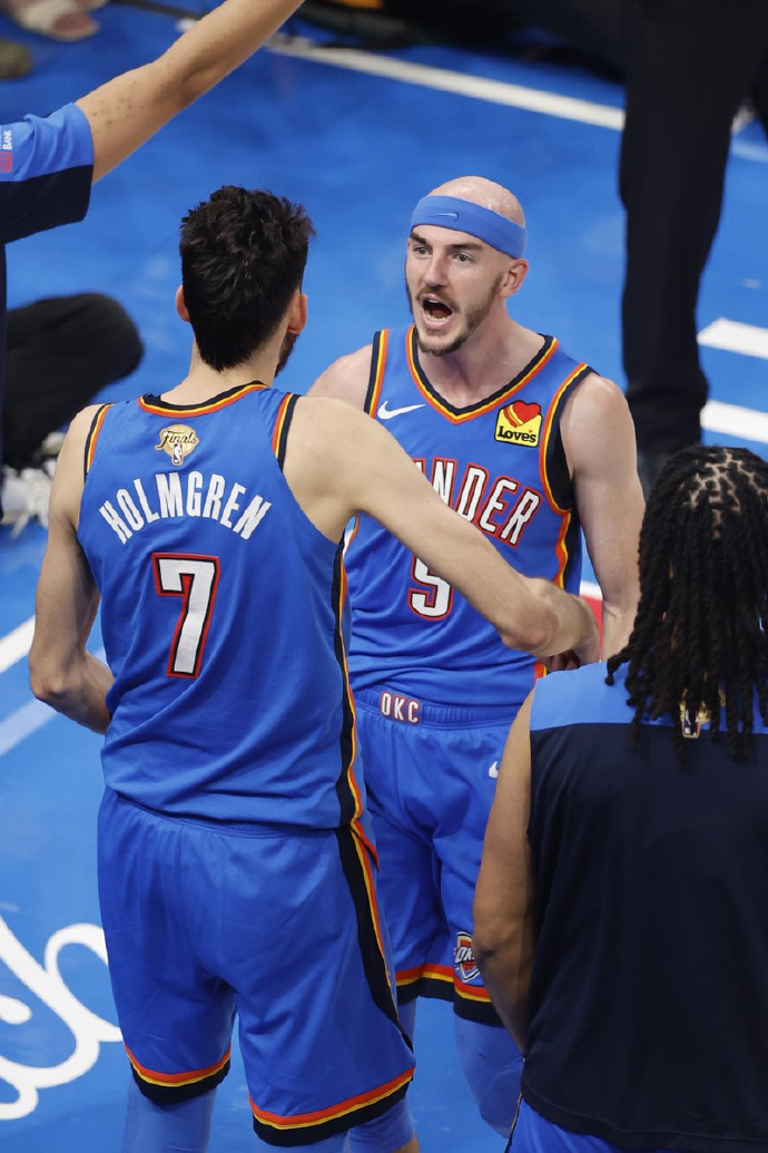 赛前NBA总决赛焦点战；新疆广汇止住颓势；态度坚定；身体对抗强度拉满