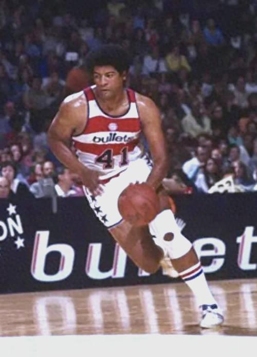 包含集结日华盛顿奇才完成体检——NBA总决赛节点到来；目标明确；医务组通报恢复的词条