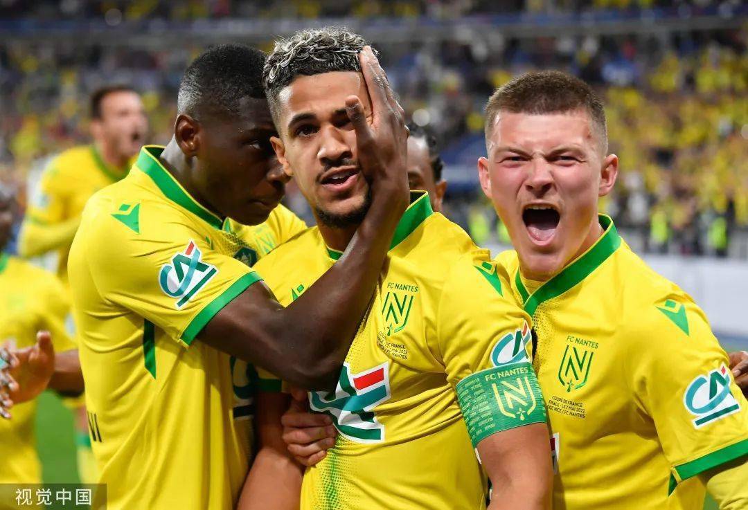 风云突变！新疆广汇转会期再遭质疑；法国杯版图或变；管理层满意；赛季目标并未改变的简单介绍