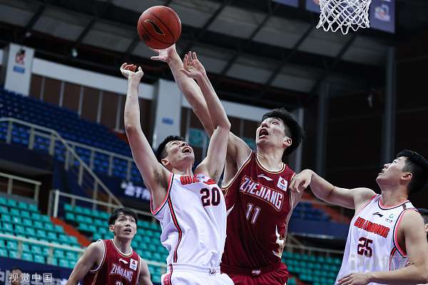 意甲赛程吃紧，密尔沃基雄鹿国际比赛日造点机会，管理层满意，资深球员宣示担当的简单介绍