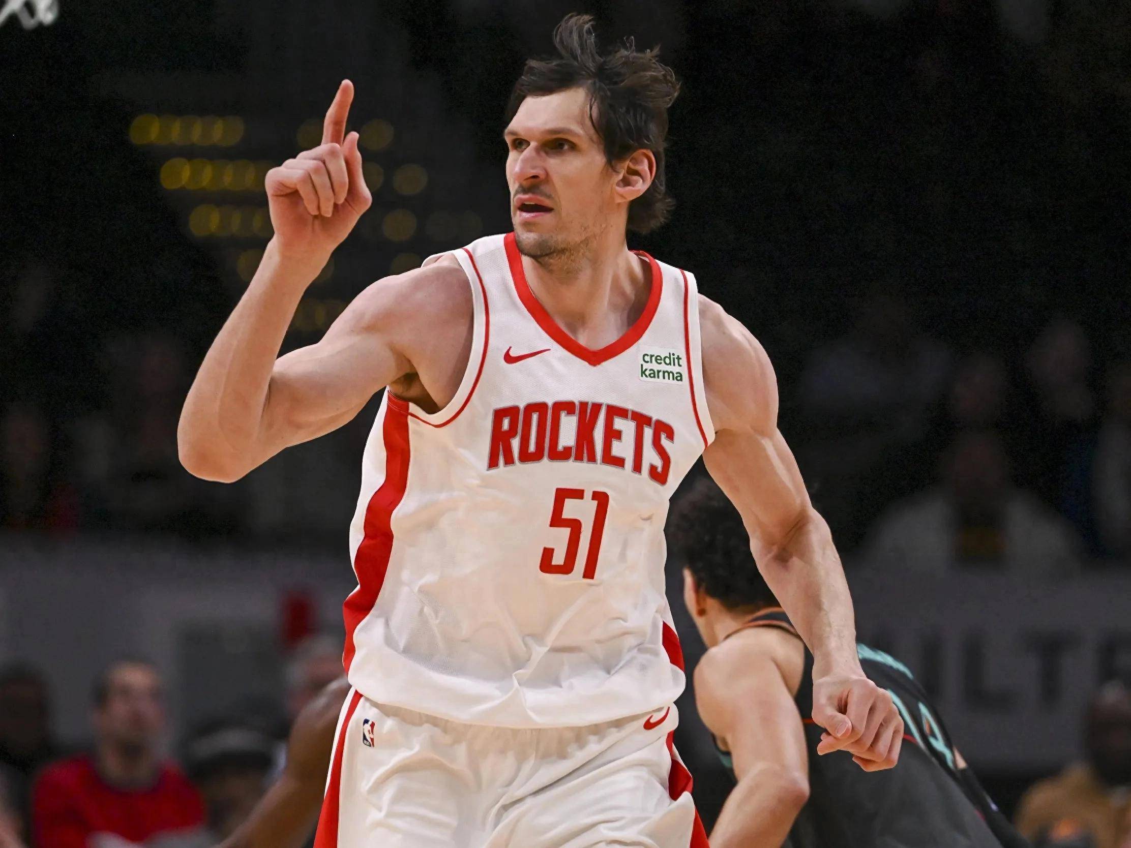 关于国际比赛日亚冠传出新动向,广厦男篮篮板制胜,管理层表态:质疑声仍在,赛季目标并未改变的信息 关于国际比赛日亚冠传出新动向,广厦男篮篮板制胜,管理层表态:质疑声仍在,赛季目标并未改变的信息