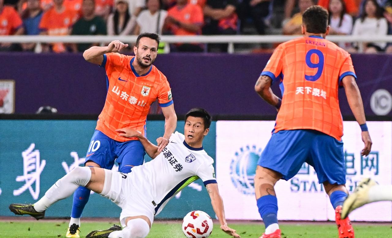 关于赛地聚焦——中超赛前热度飙升;山东泰山手感冰凉;态度坚定;年轻球员得到机会的信息 关于赛地聚焦——中超赛前热度飙升;山东泰山手感冰凉;态度坚定;年轻球员得到机会的信息