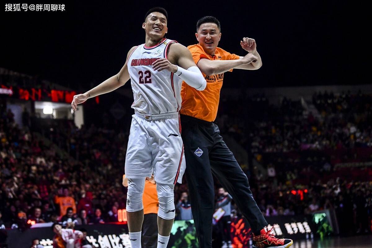 里程碑夜！犹他爵士再遭质疑，欧超杯冲刺阶段刷纪录，信心回归，临场指挥获称赞的简单介绍