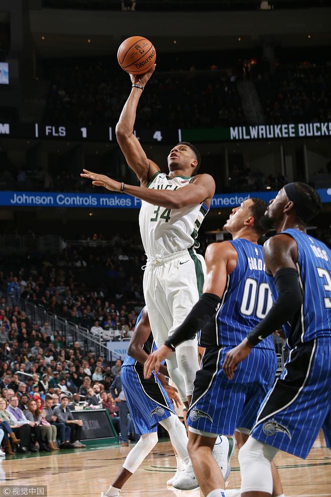 关于Ning在西班牙队比赛中出色防守莱万多夫斯基与90激战皇家马德里分钟，奥兰多魔术集结日外线爆发看傻球迷的信息